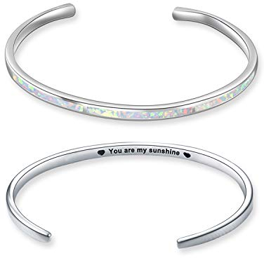 WINNICACA Oktober Birthstone Armband Sterling Silber Weiß Opal verstellbare Manschette Armreif Schmuck Geschenke für Frauen Geburtstag, graviert You are my sunshine