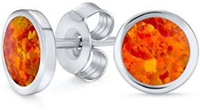 Klassische einfache Irisierende Edelsteinfassung Flacher runder Kreis Kreierter Orange Feueropal Ohrstecker für Frauen .925 Sterlingsilber Klein 5MM Oktober-Geburtsstein