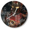 DEQORI Glasuhr | rund Ø 30 cm | Motiv Legendäre Iron Man Anzug | ausgefallene leise Design Uhr aus Glas | Wanduhr für Wohnzimmer & Küche | Moderne Hingucker Uhr für die Wand