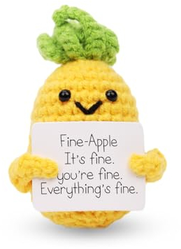 NQEUEPN Lustige Positive Ananas, 8cm Gestricktes Ananas Spielzeug mit Ermutigender Karte Kreativ Niedlich Gehäkelte Ananas Puppe für Festival Party Dekoration Ermutigung Geschenk