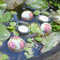 Storm's Gartenzaubereien Lot de 3 boules décoratives flottantes en céramique avec motif de roses - 2 tailles - Avec 2 photophores flottants - Décoration de bassin