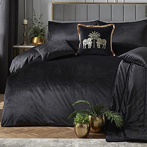 Laurence Llewelyn-Bowen - Black Velvet Duvet Cover Set - Double Bedding Size (200 x 200cm) - 2 Pillowcases - Soft Touch - Designer Luxury Bedding Set - Velvet Bedding