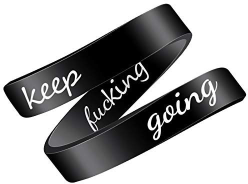 LucBuy Edelstahl Keep Eng Gravierte Inspirierende Geschenke Verstellbare Ringe Schmuck für Männer Frauen Teenager (Keep Fxcking Going - Schwarzer)
