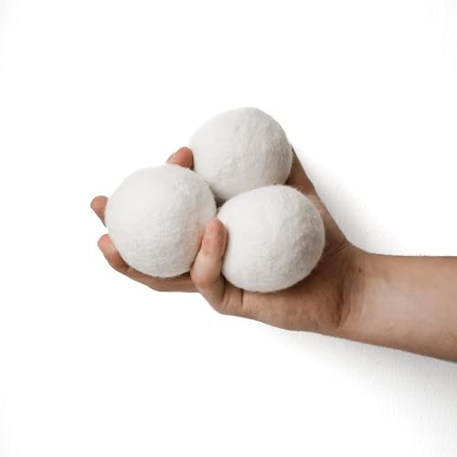 Minty&Marla® | XXL Filzbälle 3er Set | Katzenspielzeug | Katzenbälle aus Filz | Spielsachen aus 100% Wolle | Natürliches Spielzeug für Katzen | Weiß