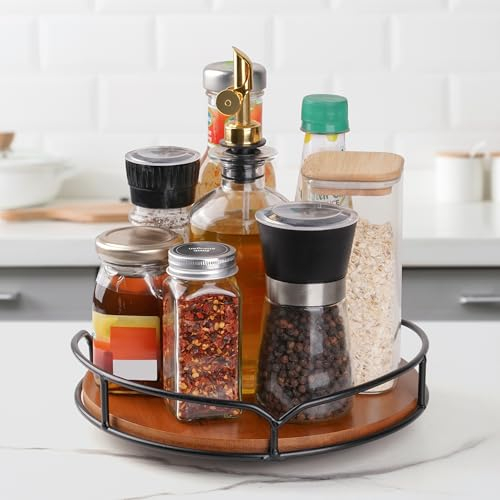 Winter Shore Plato Giratorio Organizador Cocina Lazy Susan de 23 cm - Especiero Giratorio con Asas y Base Antideslizante - Bambú y Hierro Fácil de Limpiar - Bandeja Giratoria Mueble Cocina