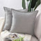 Madizz 2er Set kurzen Chenille Zierkissenbezüge weicher dekorativer Kissenbezug für Sofa, Schlafzimmer Kissenhülle Hellgrau 60x60 cm Quadrat
