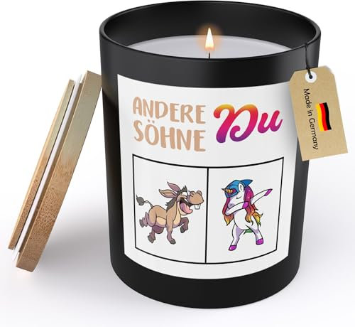 22Feels Sohn Geschenk Spruchkerze Geburtstag Abitur Bachelor Einhorn Sojawachs Kerze im Glas Handgemacht Schwarz mit Spruch Duft Deko Vegan Nachhaltig - ZITRUS