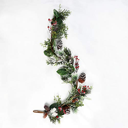 SHATCHI Natürlich aussehende künstliche Schnee-Blätter, Blumen, Tannenzapfen und Beeren Kranz Haustür Hängende Weihnachtsdekorationen Xmas Hochzeit Dekor Grün Girlande 150cm