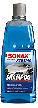 SONAX XTREME Champú para coche 2 en 1 (1 litro) concentrado para la limpieza de superficies pintadas, metal, cristal, plástico y goma | N.° 02153000-820