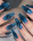 OXDOHUE 24 pièces Faux ongles au design océan tridimensionnel bleu foncé avec colle, adaptés aux mariages et aux rendez-vous