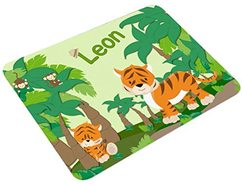 CreaDesign Personalisiertes Kinder Frühstücksbrett mit Namen, 20x25cm, rutschfestes Schneidebrett aus Kunststoff, Safari-Löwe Design, spülmaschinen & mikrowellengeeignet, Schneidbrett für Kinder