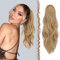 FESHFEN Gewellt Pferdeschwanz Haarteil mit Klammer, 50cm Pferdeschwanz Zopf Extensions Claw Clip in Wavy Ponytail Extension Synthetik Haarverlängerung für Frauen Damen Blond und Aschblond Gemischt
