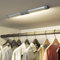 SIBI LED Licht mit Bewegungsmelder, USB Wiederaufladbar Schrankbeleuchtung, Augenschutz Design Kleiderschrank Beleuchtung, Stick an überall für Schrank, Treppen, Flur, Normales Weiß 4000K, 1 Stück