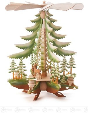 Rudolphs Schatzkiste Pyramide mit Rehen, farbig, für Kerzen d=14mm Breite x Höhe x Tiefe 26,5 cmx32 cmx26,5 cm NEU Erzgebirge Tischpyramide Weihnachtspyramide