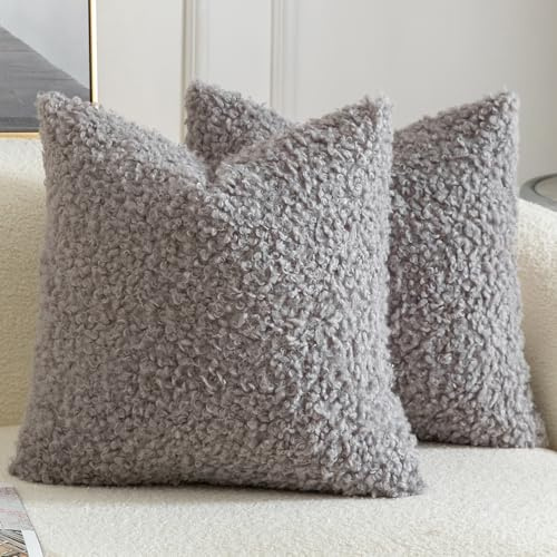 Yaertun 2er Set Kissenbezug Teddywolle Faux Pelz Dekorative Kissenbezüge Plüsch Bouclé Sofakissen Couchkissen Dekokissen Zierkissenbezug Deko Kissenhülle Schlafzimmer Wohnzimmer 45x45 cm Hellgrau