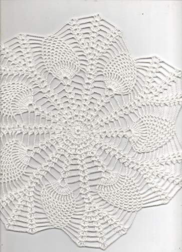 Der Frühling kommt-Aussergewöhnliches wunderschönes Häkeldeckchen rund aus weißem Baumwollgarn mit 7 Spitzen