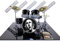 Mini Drum Kit Queen Roger Taylor News of the World Set Tribute Miniaturen Rock 25cm Modellskala 1:4 Sammelbox Schlagzeugset Modellbausatz