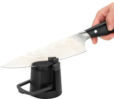 Affilacoltelli ricaricabile per coltelli e forbici