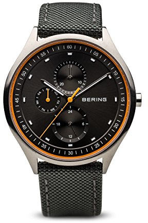BERING Herren Analog Quarz Titanium Collection Armbanduhr mit Nylon Armband und Saphirglas 11741-879