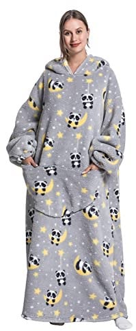 Seogva Extra Long Wearable Blanket Hoodie, Oversized Blanket Sweatshirt, Super Warm and Cozy Giant Hooded Blanket, Thick Flannel Blanket with Sleeves and Giant Pocket (Pandas), One Size