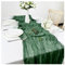 Bieiyhe Käsetuch Tischläufer Dunkelgrün 90x300 cm Musselin Tischläufer Boho Chiffon Tischläufer Taufe Gaze Tischläufer Rustikaler Dekostoff Hochzeit Cheesecloth Table Runner für Küche,Geburtstagsparty