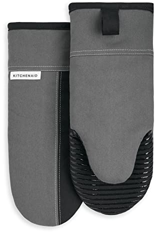 KitchenAid Beacon Two-Tone Non-Slip Oven Mitt Set, Contour Silver/Onyx Black, 5.75x13, 2 Piece