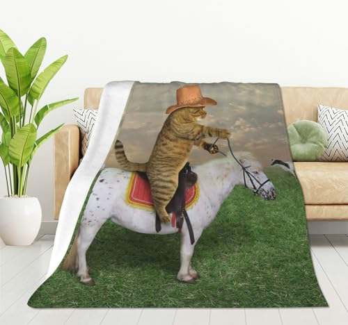 HGOD DESIGNS Lustige Katzen-Überwurfdecke, ultraweich, warm, für alle Jahreszeiten, Motiv: Cowboy auf einem Pferd, dekorative Fleecedecken für Bett, Stuhl, Auto, Sofa, Couch, Schlafzimmer, 127 x 152