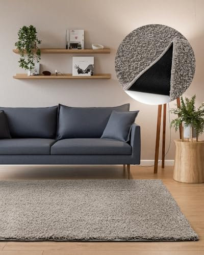 Interiyou Hochflor Teppich Sofia - 80x150 cm Hellgrau - flauschig und einfarbig - waschbar und rutschfest - weicher Langflor