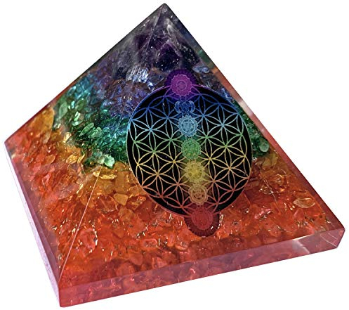 CHONIT Orgonit Pyramide, Chakra-Mix bunt mit Symbol Blume des Lebens, Schutz, klein mit Bergkristall als Deko für zu Hause (Bunt Chakra-Mix)