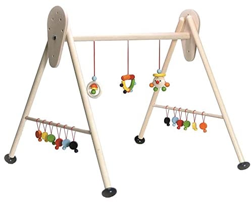 Hess Holzspielzeug 13337 - Spiel-Gerät aus Holz, Serie Benny, für Babys, handgefertigter Spielbogen mit farbenfrohen Figuren und Rasseln, ca. 61 x 55 x 55 cm groß