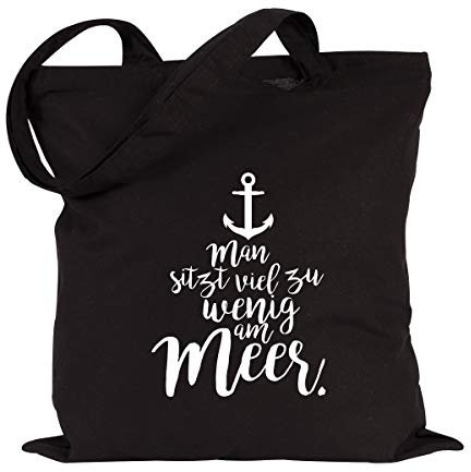JUNIWORDS Jutebeutel, Wähle ein Motiv & Farbe, Man sitzt viel zu wenig am Meer (Beutel: Schwarz, Text: Weiß)