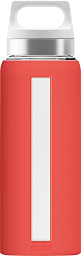 SIGG Dream Scarlet Trinkflasche, schadstofffreie & hitzebeständige Glasflasche, auslaufsichere Glaswasserflasche mit Silikonhülle