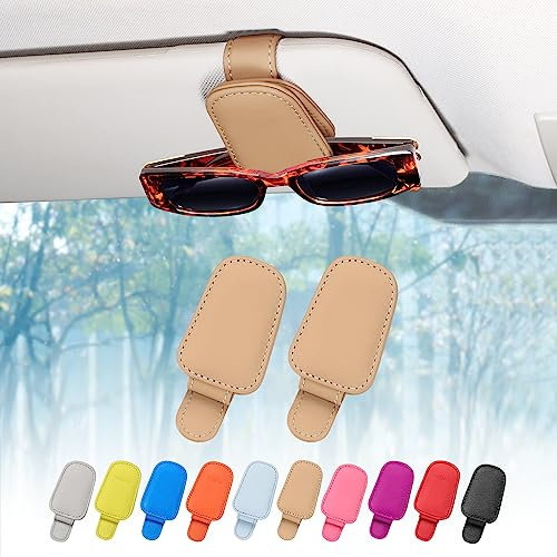 quipuda 2 Pièces Porte Lunettes pour Voiture en Cuir Véritable, Magnétique Support Lunettes pour Voiture Pare-soleil Accessoires, Pince à Lunette Auto, Pince pour Tickets et Cartes (Brun clair)