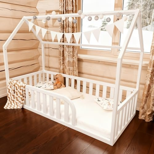 Mandrele Bodenbett 90x160 für Kleinkinder, Montessori Hausbett aus FSC-Kiefernholz Weiß, Kinderbett mit Lattenrost und 41 cm Rausfallschutz, Einstieg Rechts
