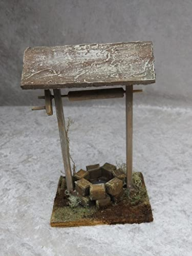 Krippenbotanik Brunnen mit Dach 8 x 7 x 15 cm