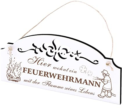 Schild Hier wohnt ein Feuerwehrmann mit der Flamme seines Lebens - mit Ornamenten 20 x10 cm