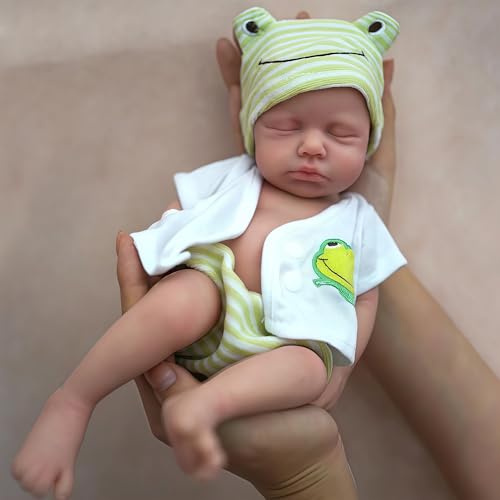 OtardDolls Maschio in silicone da 32 cm che dorme, realistiche dipinte a mano con vestiti e biberon, set regalo per bambini