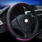 Auto Lenkradabdeckung Lenkradabdeckung für Sommer PU Leder 38CM / 15 '' Loch Perforation Anti-Slip (Schwarz Rosa)