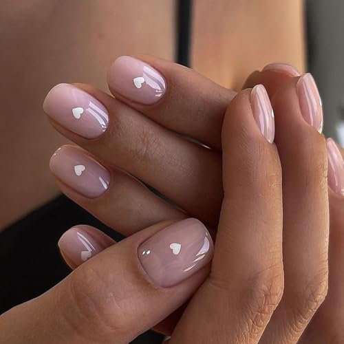 Ceboic French Press on Nails, 24 Stück Nude Rosa Nägel Zum Aufkleben Eckig Kurz, Natürlich Künstliche Nägel mit Weiße Herz Design, Full Cover Acrylnägel, Fingernägel Fake Nails für Frauen