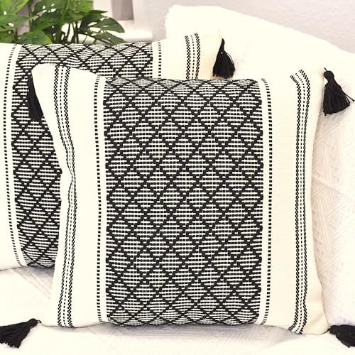 Boho-Kissenbezug mit Quasten (quadratisch 45.7 x 45.7 cm, beige/schwarz) Bezug für dekoratives Kissen für Wohnzimmer, Couch, Sofa, Bett, Bank, Landhaus-Dekoration, rustikaler gewebter Kissenbezug
