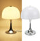 Alpinaluz Medusa Moderne Nordische Lampe, 3 Lichter G9, Sockel aus verchromtem Metall, Spiegel, weißer Acryl-Schirm, elegantes Design für Schlafzimmer, Schreibtisch oder Nachttisch