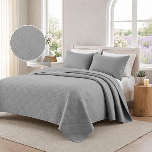 CYCMACO Gesteppt Tagesdecke 210x250cm, Steppdecke Doppelseitiges Design, Tagesdecke Knitterarme Und Atmungsaktive, Mikrofaser Bettdecke Mit Prägemuster, Weich, Hellgrau