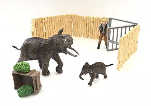 Schleich Home for Elephants Figurine Play Set