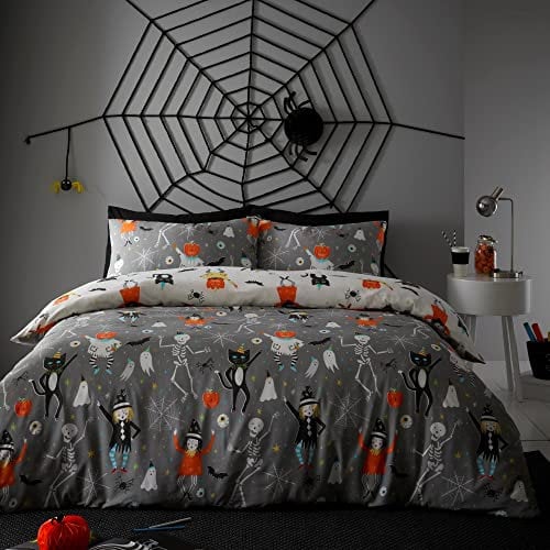 Bedlam - Halloween Party Bettwäsche - Einzelbett (140 x 200cm) - Wende-Design (2 Farben) - Leuchtet im Dunkeln - Gruseliger Kürbis, Geister & Skelette Bettwäsche - Perfekte Halloween Dekoration