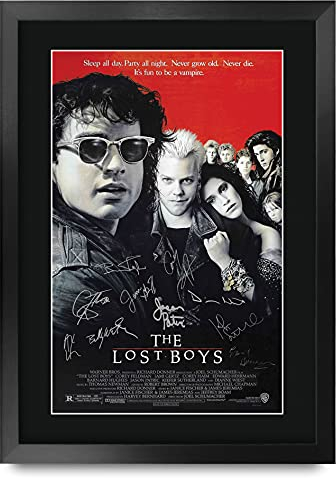 HWC Trading FR A3 The Lost Boys Filmplakat Corey Feldman, Kiefer Sutherland Gifts Printed Poster Signed Autogramm Picture for Movie Memorabilia Fans - A3 Framed