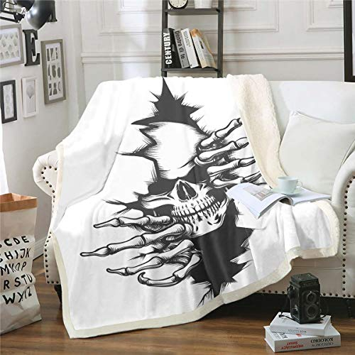 Loussiesd Schädel Muster Wohndecke 150x200cm für Couch Halloween Themen Flanell Fleecedecke Skelett Design Kuscheldecke Horror Schwarz Weiß Gothic Bones