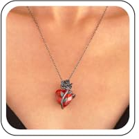 Wendalern Collier gothique en cristal en forme de coeur rouge Collier pendentif en forme de coeur en rubis Collier fleur de clavicule en forme de coeur Cadeaux de Saint-Valentin Bijoux pour Femmes