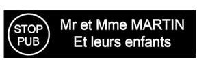 DECOHO - Plaque Boite aux Lettres personnalisée Stop PUB - adhésive PMMA Noire Lettres Blanches - 100x25 mm, 2 Lignes, Gravure Laser - Noir