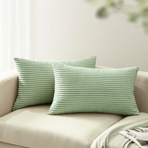 mosayt Kissenbezüge 30x50 grün Kordsamt 2er Set gestreiftes Muster Kissenhülle Dekokissen Sofakissen Couchkissen Frühling Zierkissen Deko Kissenhüllen Wohnzimmer Bett Stuhl Nackenkissen