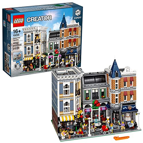 LEGO 10255 Creator Assembly Square Set, Massively Modular Model Building Kit with Shops, Roof Terrace, 8 Minifigures and Much More, for Ages 16 Plus